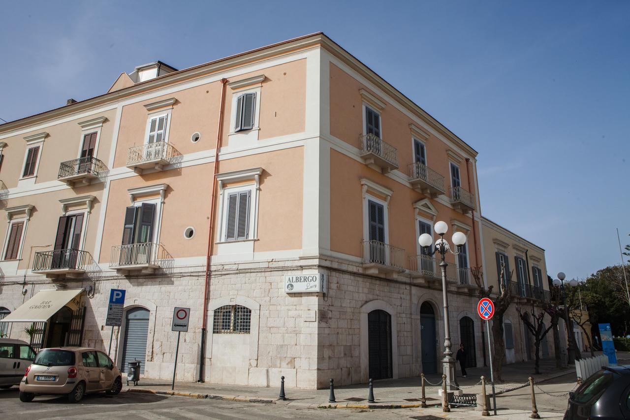 Albergo Lucy Trani Eksteriør billede
