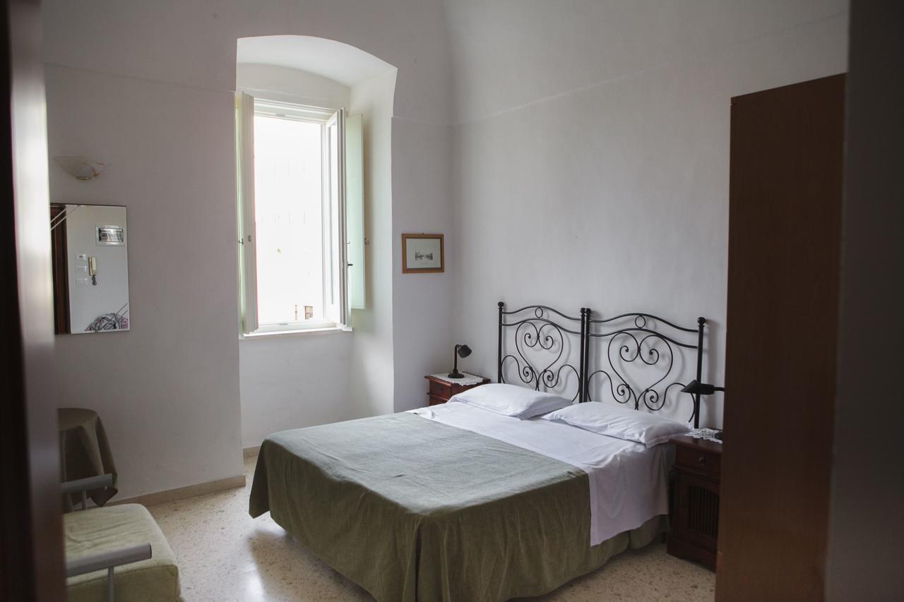Albergo Lucy Trani Eksteriør billede