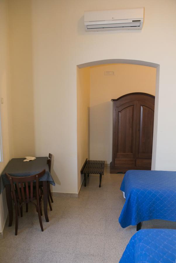Albergo Lucy Trani Eksteriør billede
