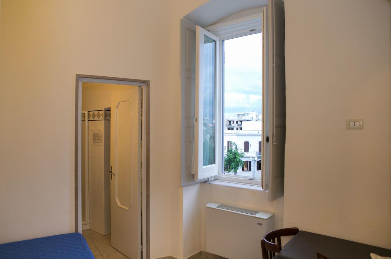 Albergo Lucy Trani Eksteriør billede