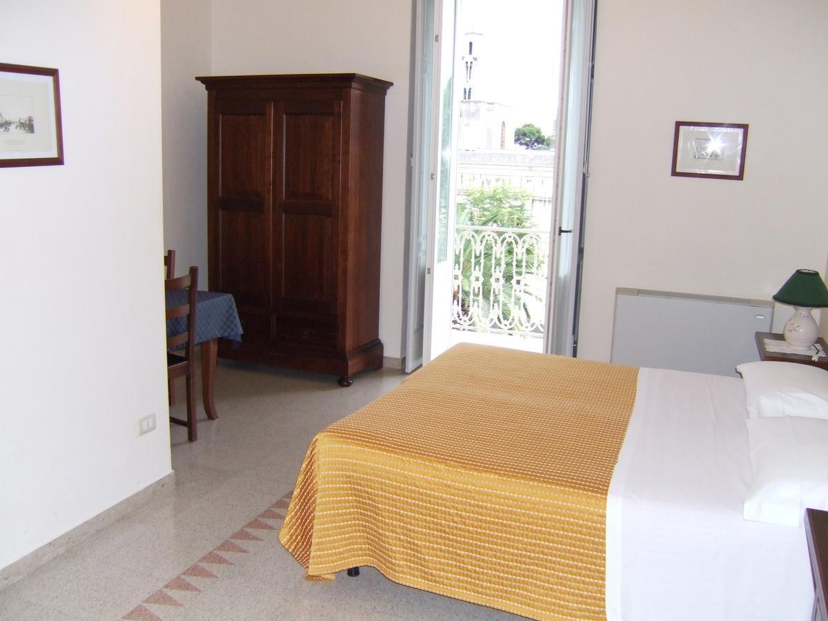 Albergo Lucy Trani Værelse billede